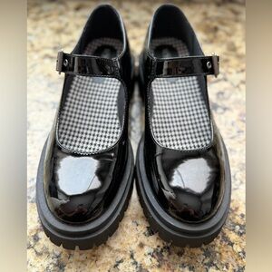 Black Patent Leather Mary Jane Shoes